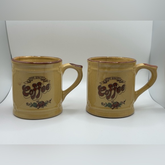 Vintage 70s ‘Fine Quality Coffee’ Mushroom Ceramic Mugs - Set of 2 Spice Brown - Picture 1 of 15